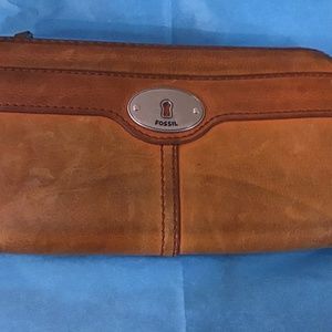 Fossil Women’s Tan Zip Around Wallet